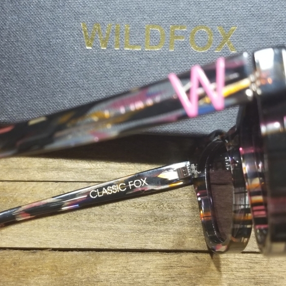 😎Wildfox Sunnies😎 - Picture 4 of 6